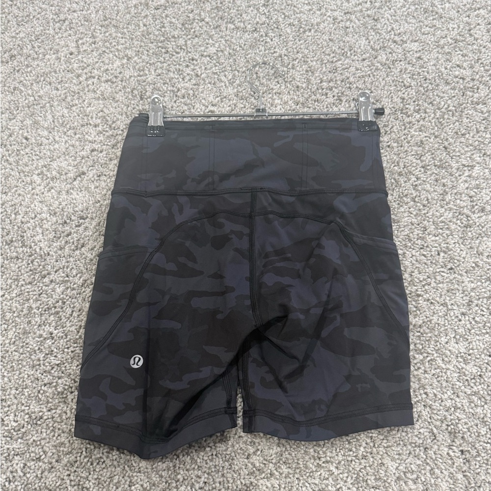 Lululemon biker shorts